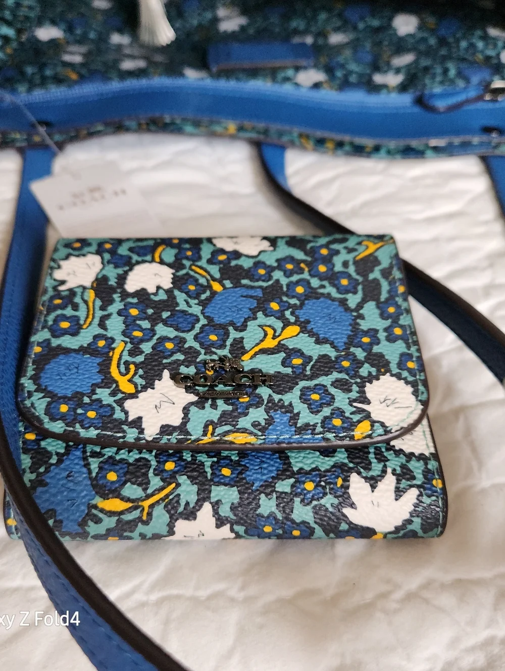 Coach Bright Blue Pebbled Leather Tote with New Tag + Wallet - Picture 9 of 16